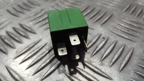 13136665 Relais, Arbeitsstrom  Opel Vectra DE300867-24