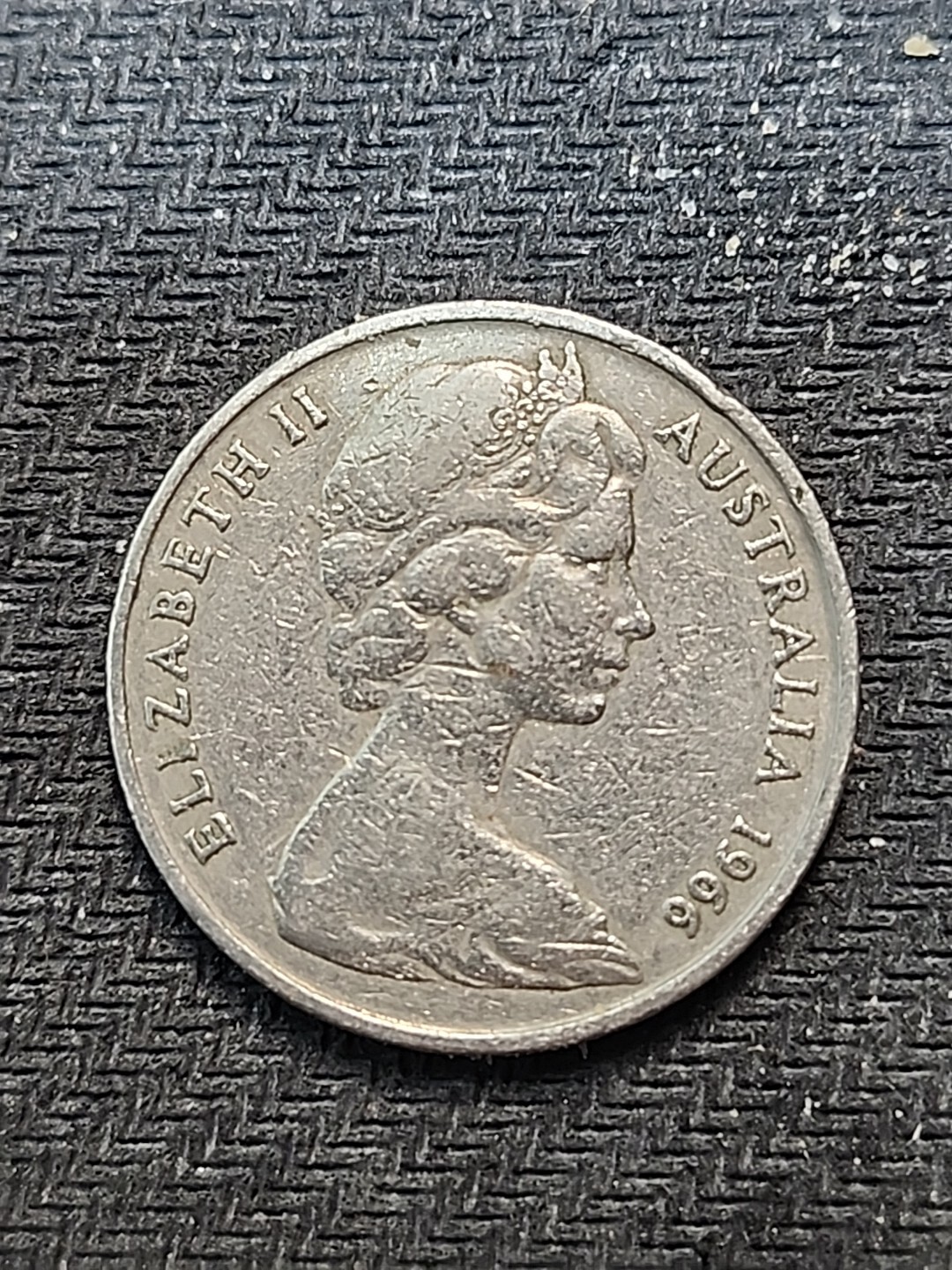 Picture 1 of 2