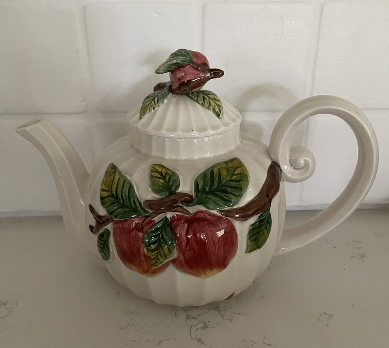 Vintage Japan Omnibus Apple Tree Branch Lidded Teapot Porcelain Cream Off White