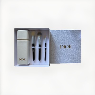 Dior Vip Gift Backstage Makeup Brush Set with Exclusive Travel