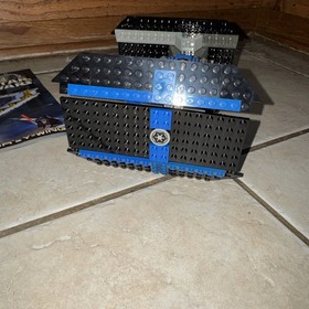 LEGO Star Wars Tie Fighter & Y-Wing Set 7150. 99% Complete W/ Instructions. Read