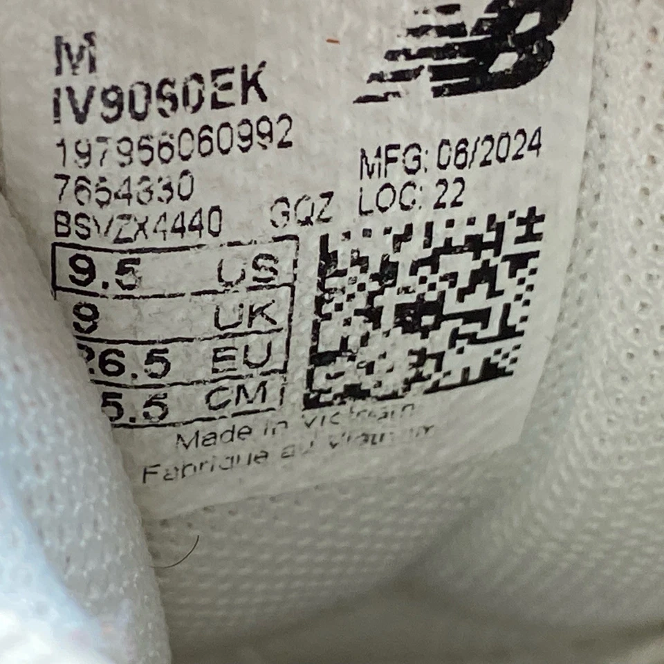 Zapatillas deportivas New Balance 9060 para niños pequeños talla 9,5 blancas Foto 4 de 4