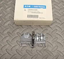 100 Lot NEW Eaton Cutler Hammer C383RK254BK DIN Rail Terminal Block Feed Thru 