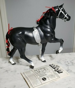 midnight barbie horse