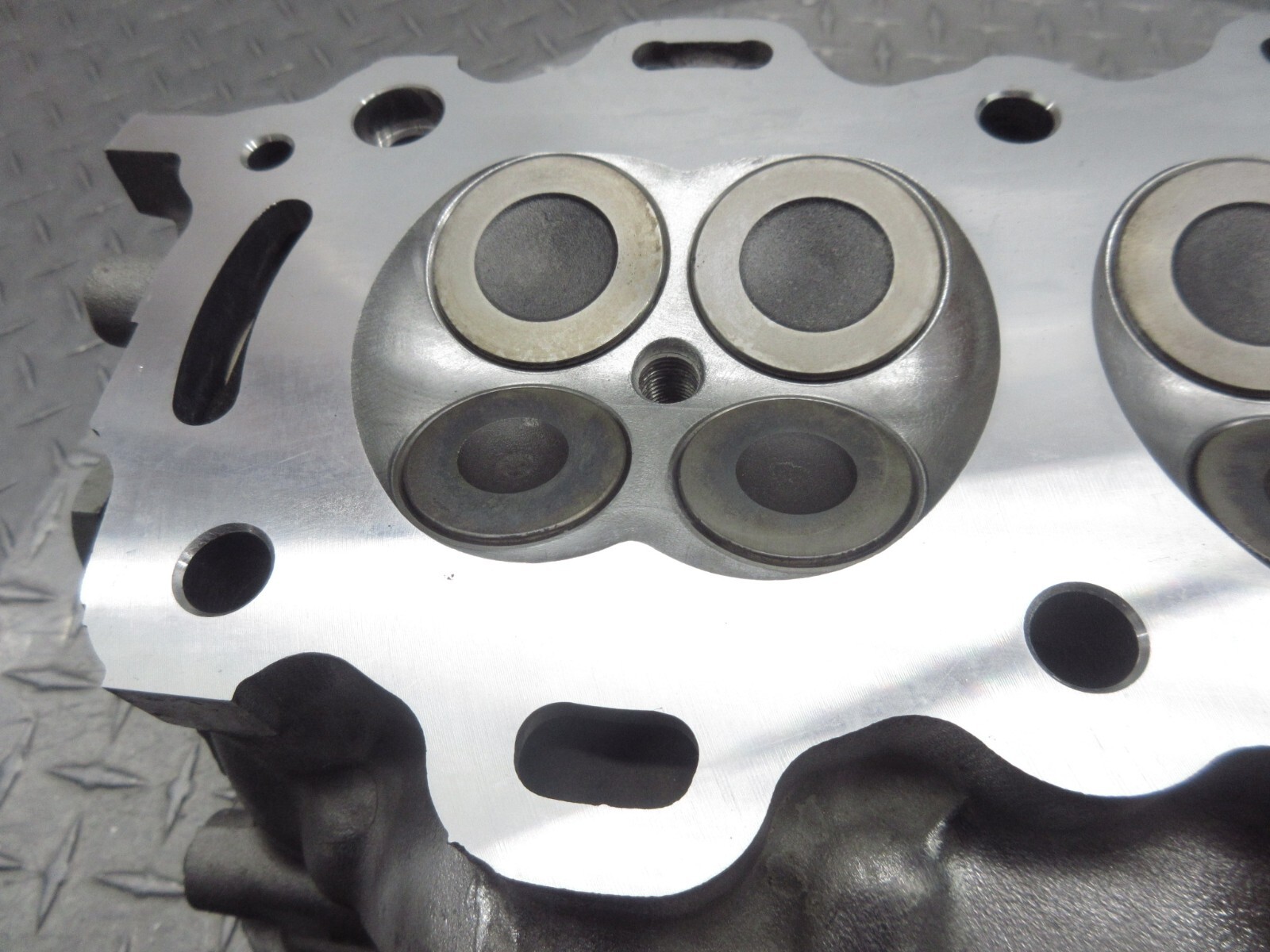 2008 Ferrari F430 Spider Left Driver Cylinder Head REBUILT 2204808