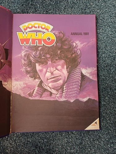 DOCTOR WHO ANNUAL 1981 - Tom Baker - World Hardback - Very Good Con - Picture 2 of 4