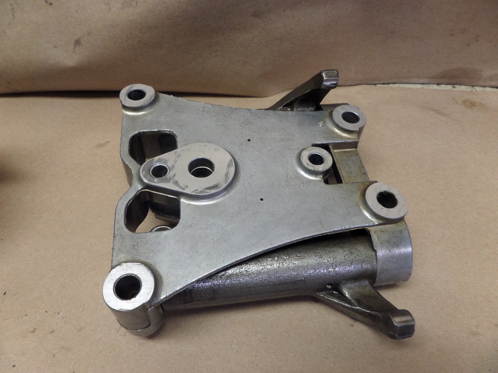 2006 HARLEYDAVIDSON FLHTCUSE SCREAMIN EAGLE FRONT ROCKER ARM ASSEMBLY