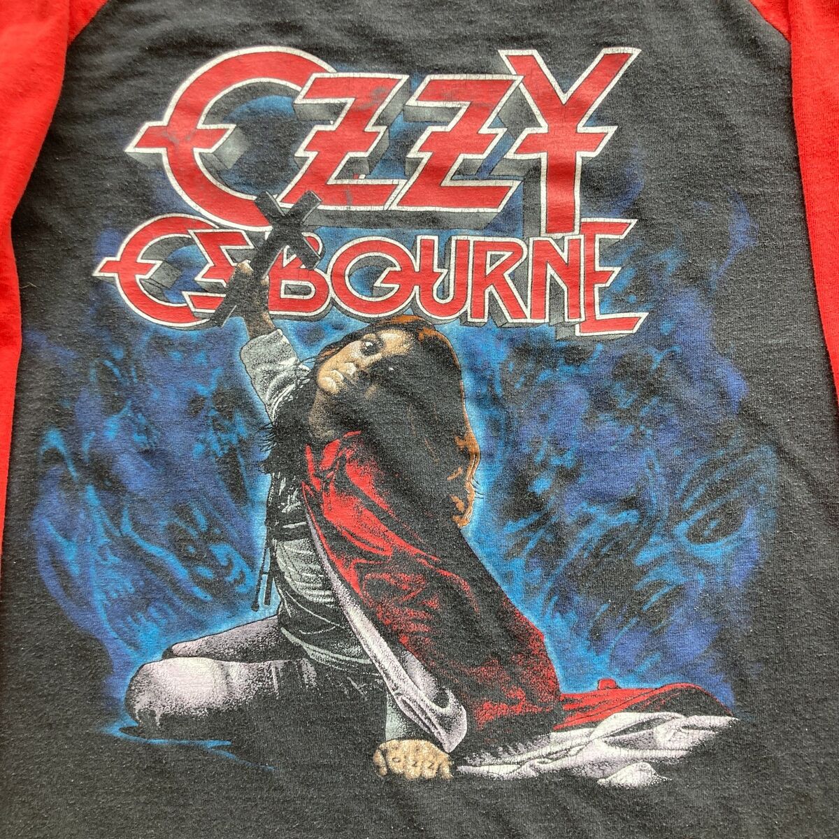 VINTAGE 90s OZZY OSBOURNE BLIZZARD OF OZZ CONCERT RAGLAN VINTAGE 90s OZZY OSBOURNE BLIZZARD OF OZZ CONCERT RAGLAN
