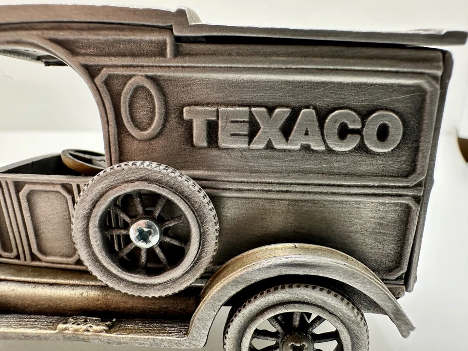 Limited Edition 1913 Ford Model T Delivery Van Fine Pewter Limited Edition - Image 4 of 4