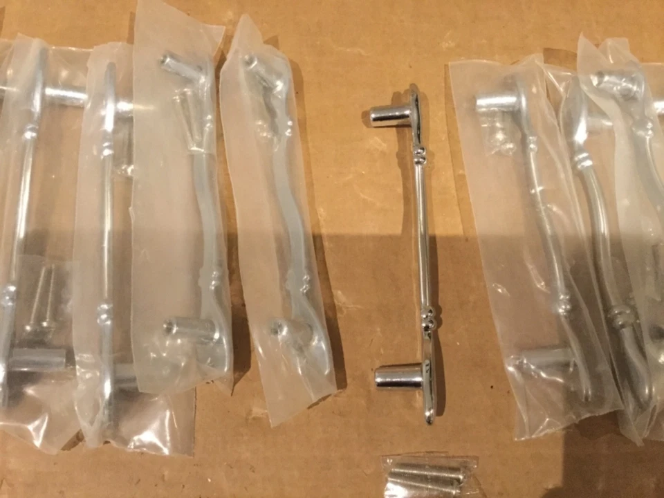 Job Lot 14 x Chrome Door Handle Kitchen Unit Drawer DIY Home 1 - Image 4 of 4