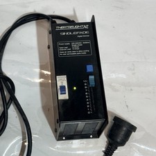 TheatreLightNZ SINGLEFADE Digital Dimmer 220-240VAC 10A Black