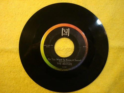 1964 THE BEATLES "DO YOU WANT TO KNOW A SECRET" 45rpm 7"