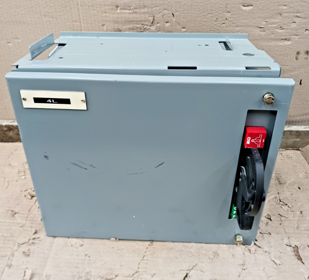 Allen Bradley 30 Amp Fused Mcc Black Handle MCC Feeder Bucket 2192F W/ Door 12"