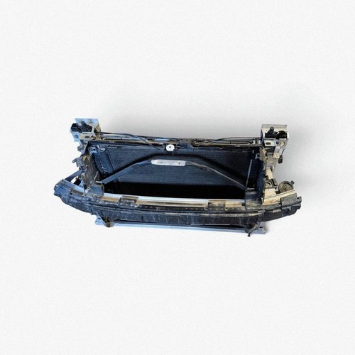 Front body panel