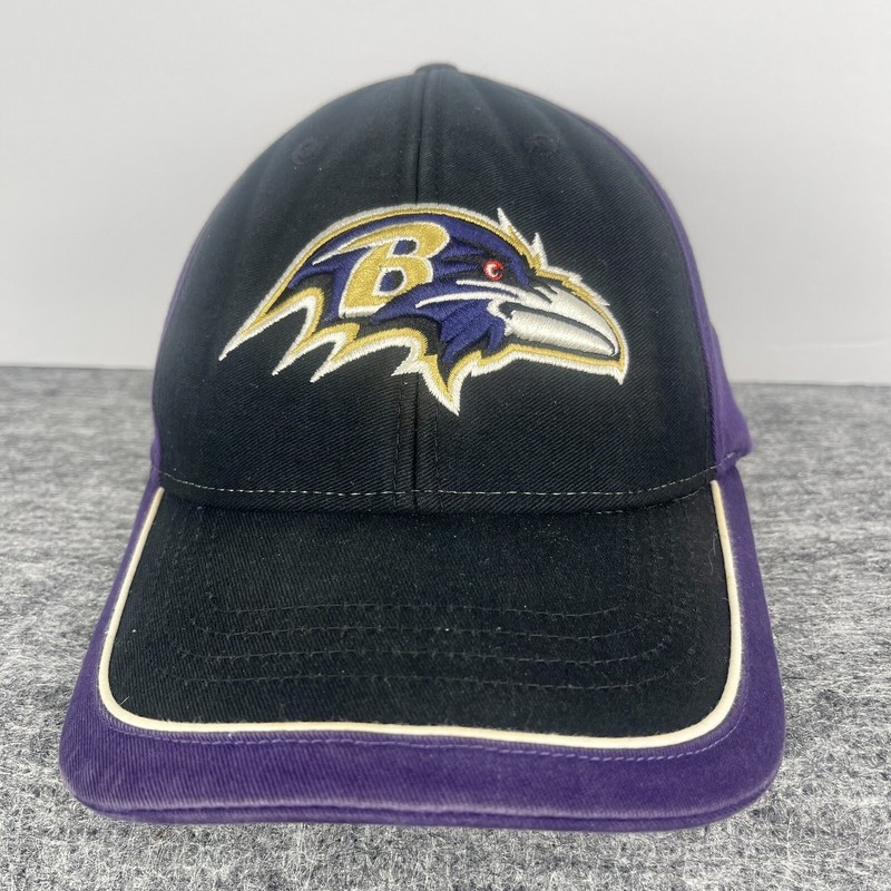 VINTAGE Baltimore Ravens Hat Cap Strap Back Black Purple Football Logo Mens