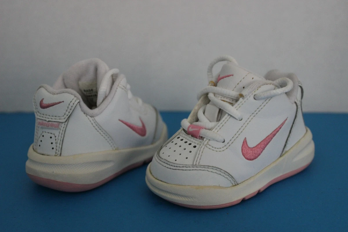 Hertellen Kwalificatie Overname NIKE~Infant Baby Girl Athletic Shoes~Size 2C~WHITE/PINK~2010~#309828-161~Sneaker  | eBay