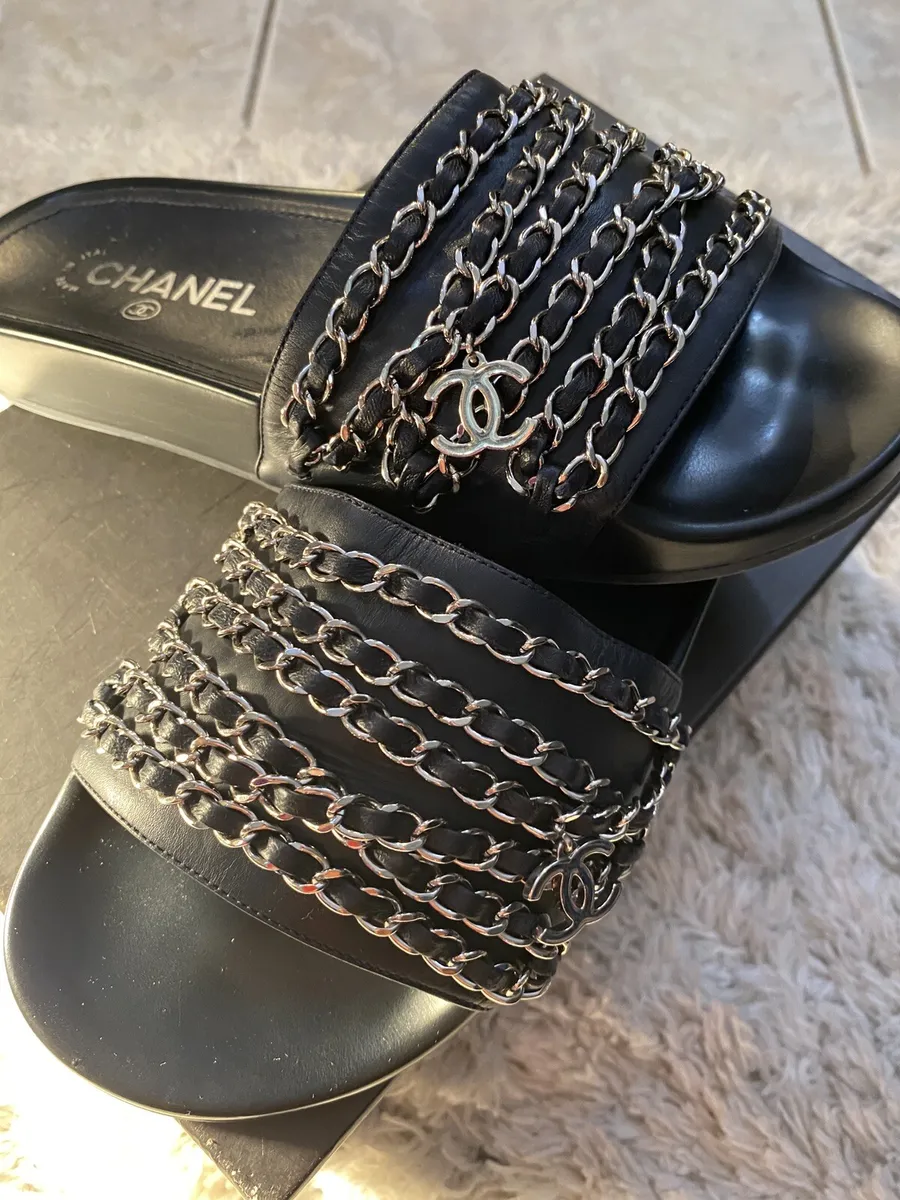 CHANEL Silver Mules size 37