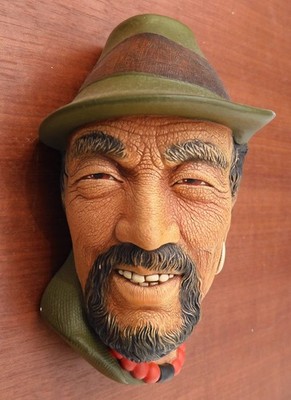 TIBETAN  in ORIGINAL BOX No. 38 BOSSONS Chalkware HEAD Wall Ornament EXC Cond!