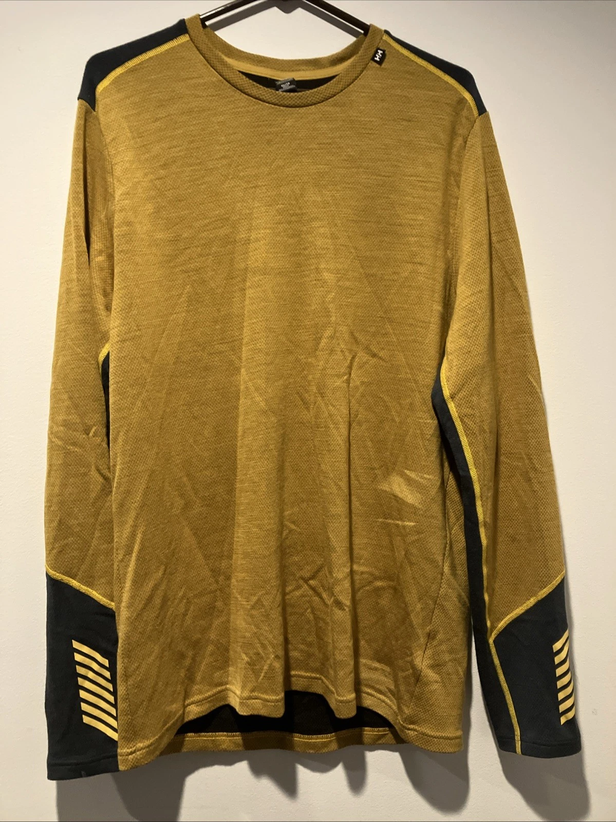 Helly Hansen Shirt Mens XL Gold Merino Wool Thermal Base Layer Ski Hiking