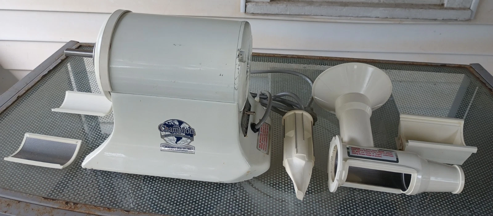 Champion Juicer G5-NG-853S 1725 Rpm 1/3 hp Tested to Power on