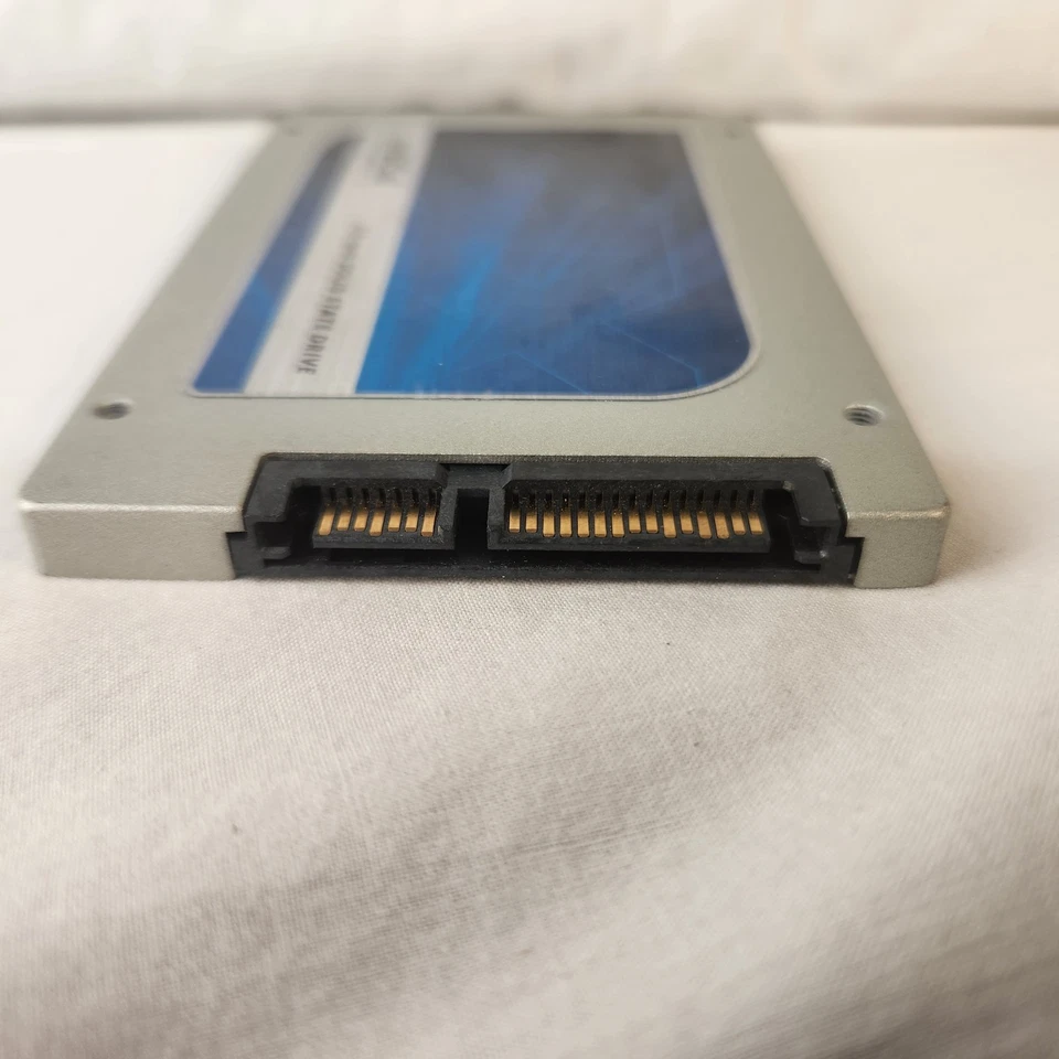 Crucial MX100 2.5" 128GB SATA III Internal Solid State Drive CT128MX100SSD1 - Image 3 of 3