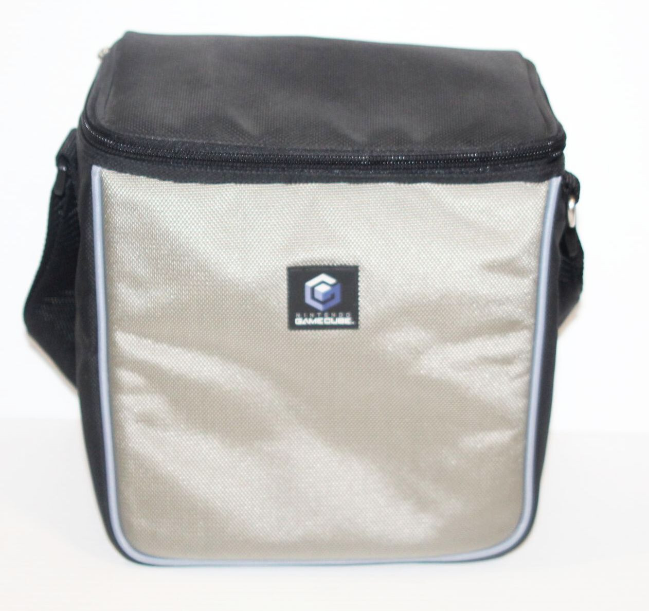 Official Nintendo GameCube System Console Carrying Case Travel Bag Gray