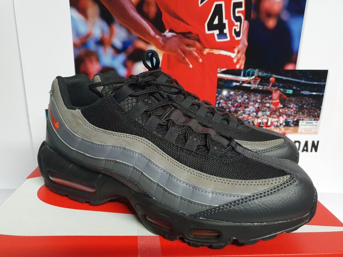 Nike Air Max 95 Black Picante Red Reflective Men's UK 11 EUR Nike Air Max 95 Black Picante Red Reflective Men's UK 11 EUR