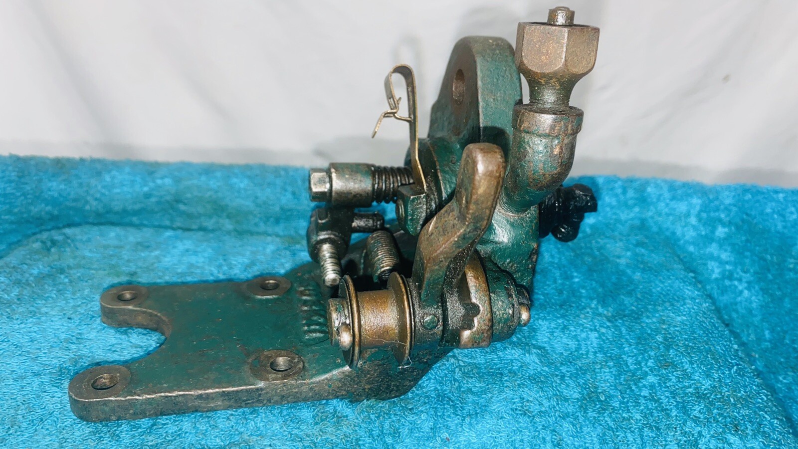 303K11 ster Igniter Bracket FIELD BRUNDAGE Hit Miss Gas