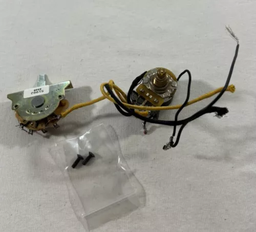 Guitar 3-Way Pickup Switch Volume Pot Push/Pull Coil-Splitting Wiring Harness