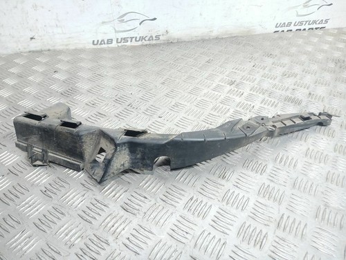Volkswagen PASSAT B5 1997 Halterung Stoßstange Stoßfänger vorne UST58867
