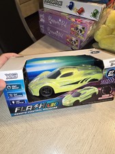 Flash LED Remote Control Race Car with Wheel Controller Lime Green New