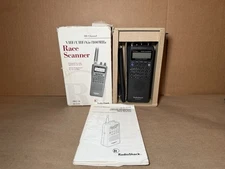 Radio Shack Pro 74 VHF/UHF/ Air / 800 MHz 100 Channel Race Scanner