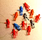 New Listing12  Vtg Marx MPC Blue/Orang/Red/Silver Plastic Space Men Astronaut 2” Toy Figure