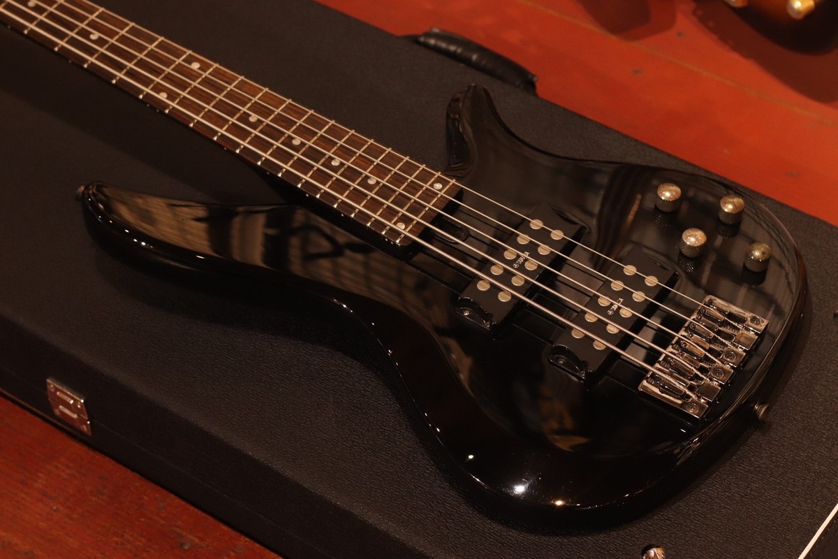 ベース YAMAHA RBX Yamaha RBX-375 5-String Electric Bass Active Humbuckers