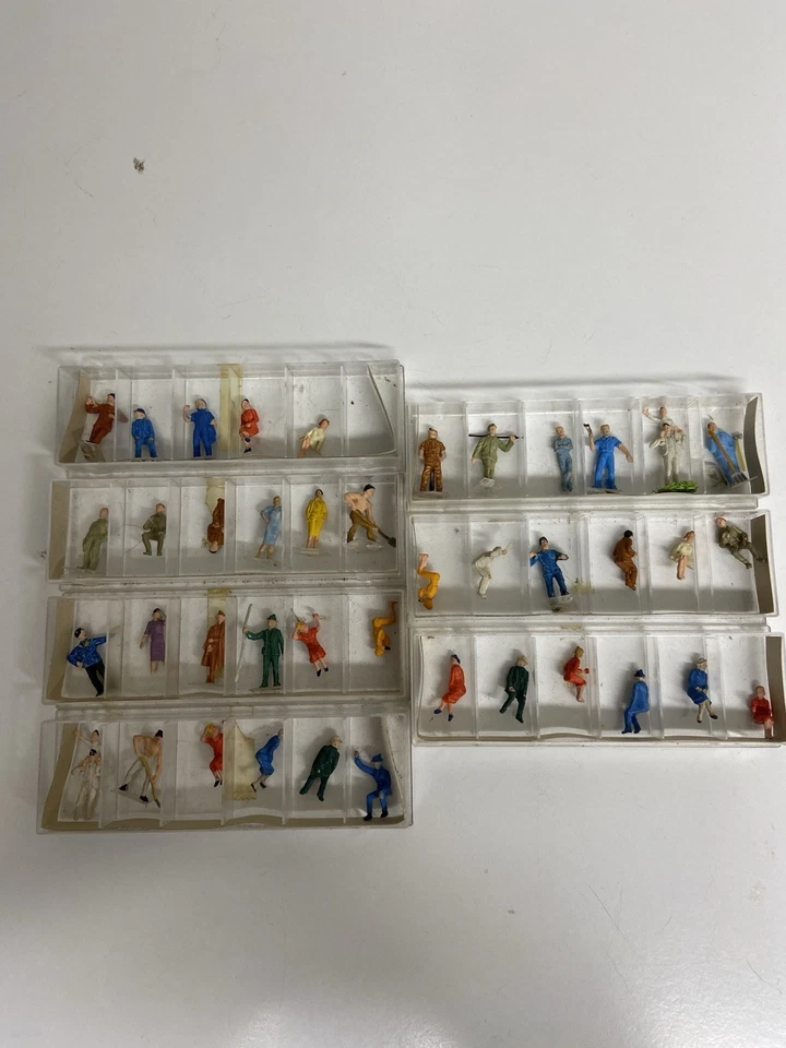 Seven used Preiser sets with HO figures. - Image 2 of 4