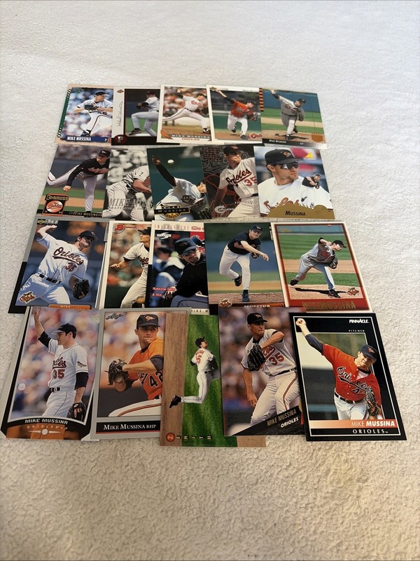 Mike Mussina 20 Card Lot Baltimore Orioles 1993-2000 No Duplicates