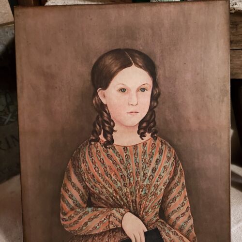 PRIMITIVO VICTORIANO VINTAGE ESTILO COLONIAL NIÑA MARRÓN VESTIDO LIBRO RETRATO SIGNO - Imagen 4 de 8