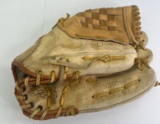 Rawlings Glove11 Right Hand Throw Edge-U-Cated Heel Arch Fastback Glove Preowned