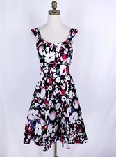 White House Black Market Sleeveless Dress Size 4 Black Red Floral Wide Straps