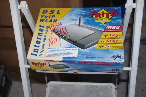 Fritz!Box Fon WLAN (ACHTUNG ohne PSU)