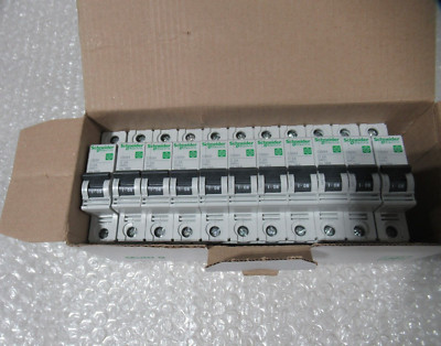 Schneider Electric M9F15102 Multi9 1P 2A D Curve 15kA MCB New NFP Sealed (11pcs)
