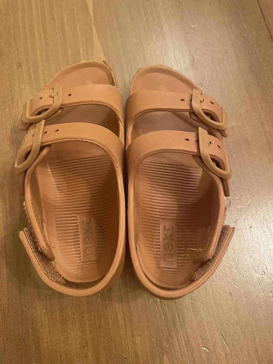 Infant size 7 sandals sales