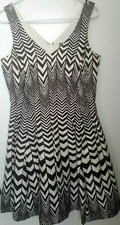 Ann Taylor Brown Chevron Print Sleeveless Dress Size 6