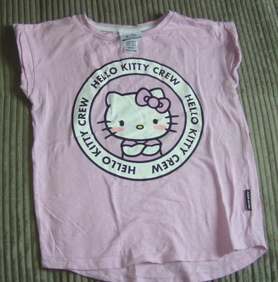 Hello Kitty Mädchen Sommer Shirt  Gr. 134 / 140 lila rosa