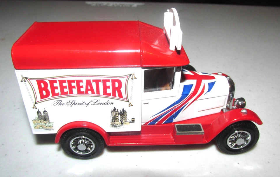 #C104, 1996 Matchbox Models of Yesteryear, YYM37793, 1929 Morris Light Van - Image 2 of 4