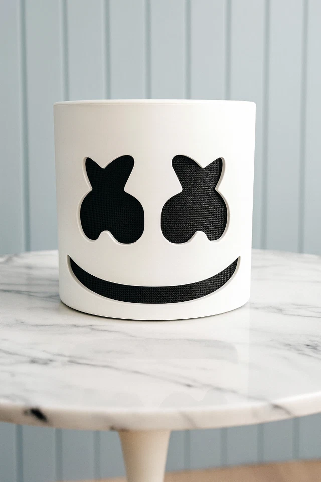 Replica Marshmello HARD Helmet 1:1 Scale Cosplay Prop DJ Mask Costume Halloween - Image 3 of 4