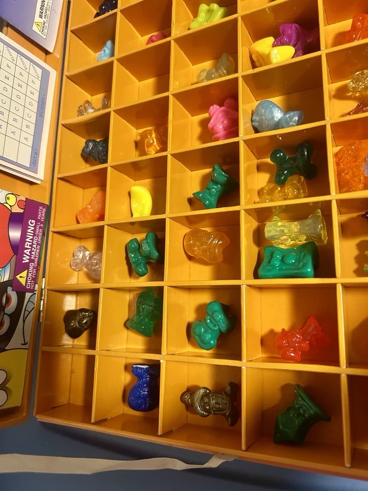 Vintage Anos 90 Crazybones Grande Estojo de Transporte Lote De 65 + Panfletos de Jogo Originais - Imagem 4 de 4