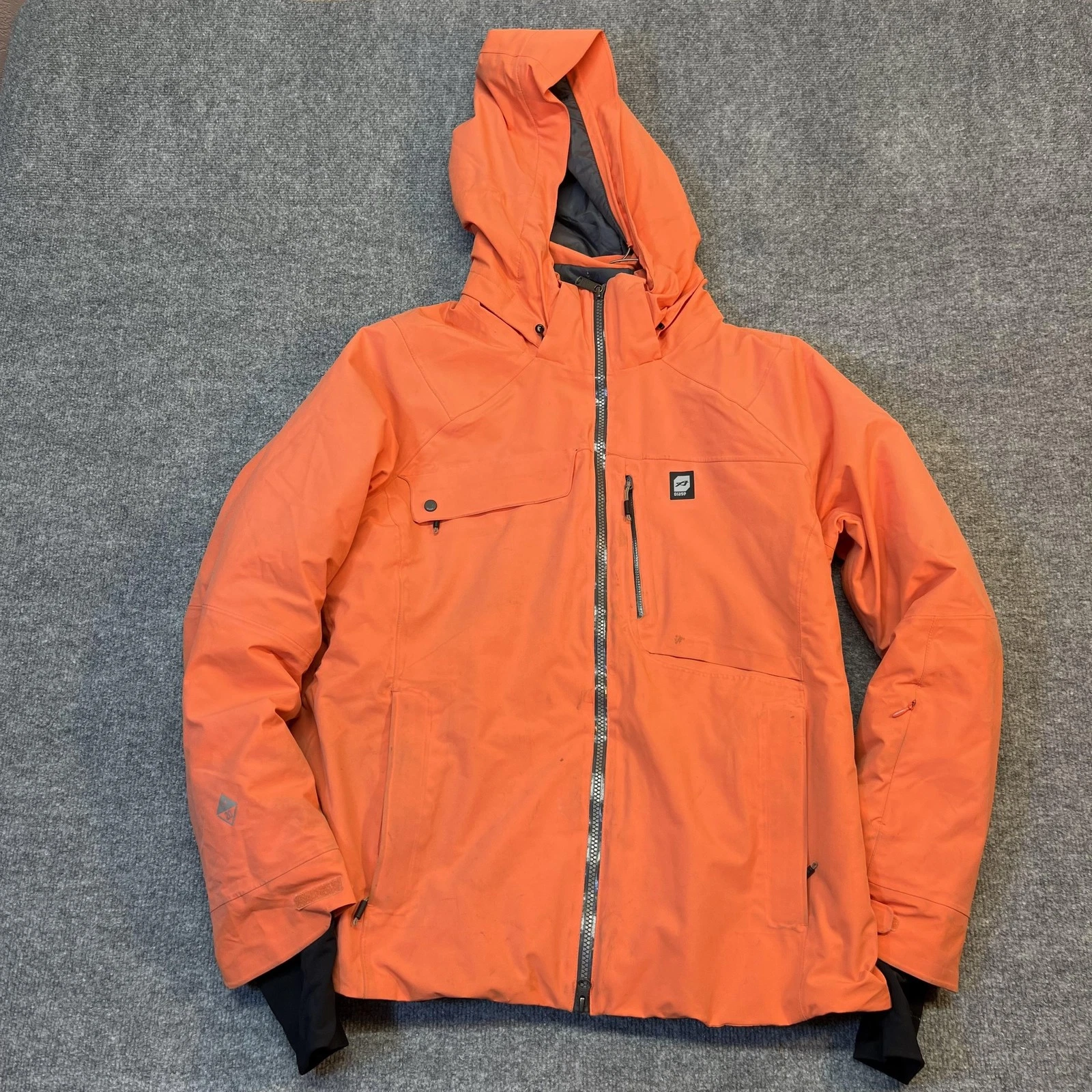 Orage Jacket Mens XL Orange Hooded Insulated Ski Snow Waterproof Prime 20K
Opens in a new window or