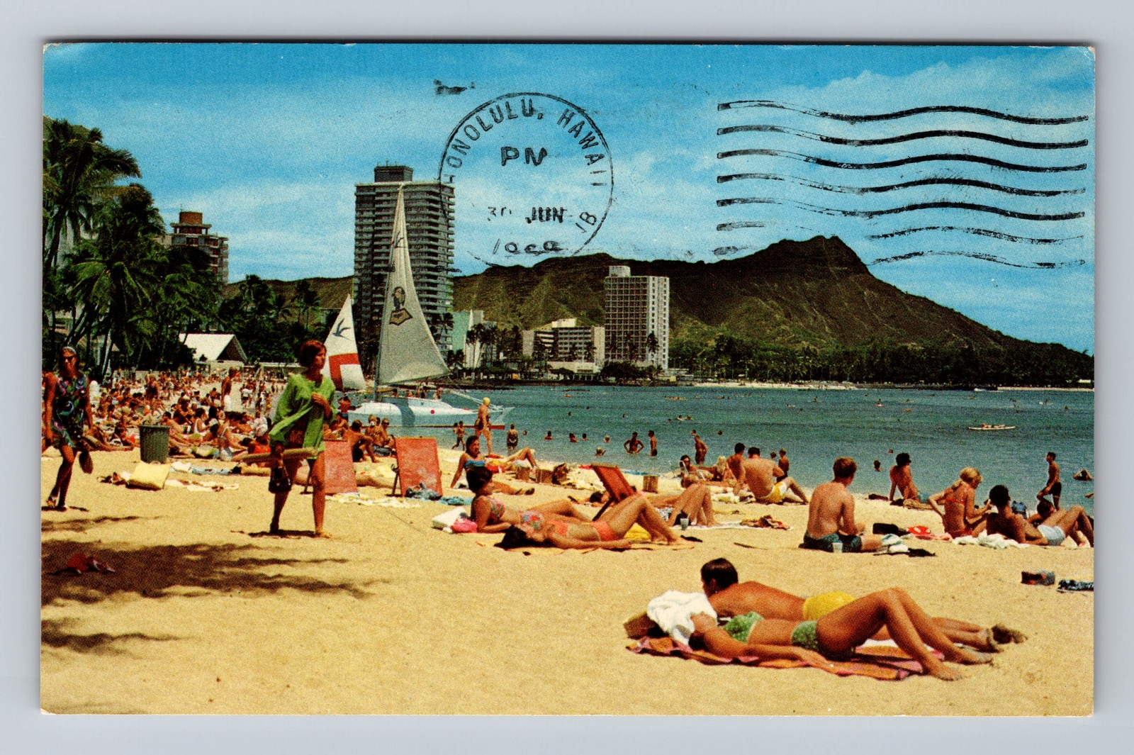 Hawaii HI Waikiki Beach Scenic View Of Beach And Diamond Head Vintage Postcard