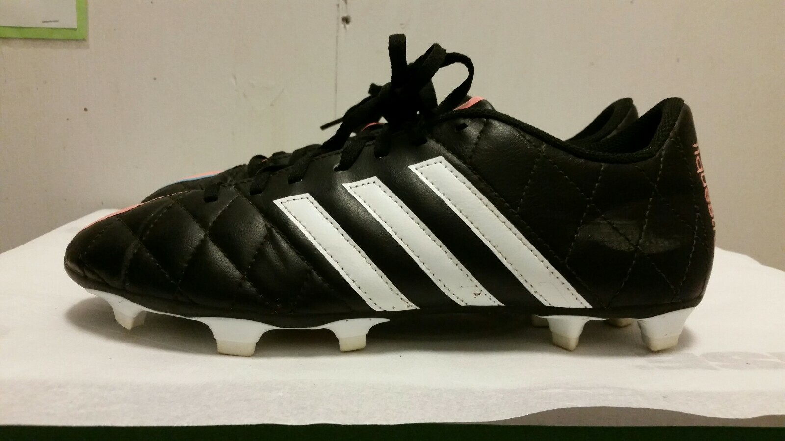 Venta de Botines Adidas Questra | 78 articulos usados